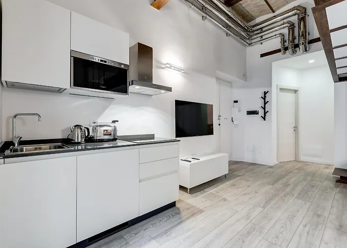 Inner House 3 *