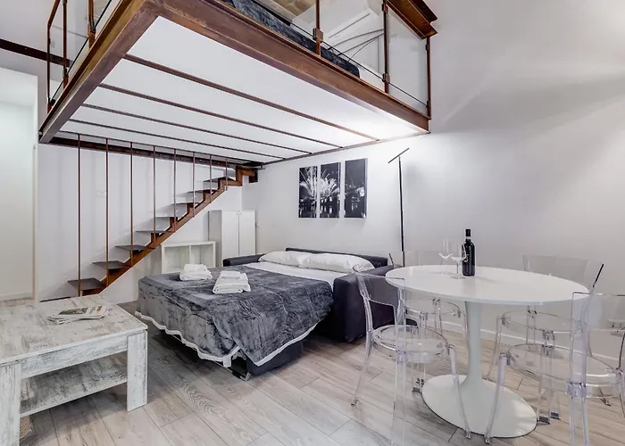 Inner House 3 *