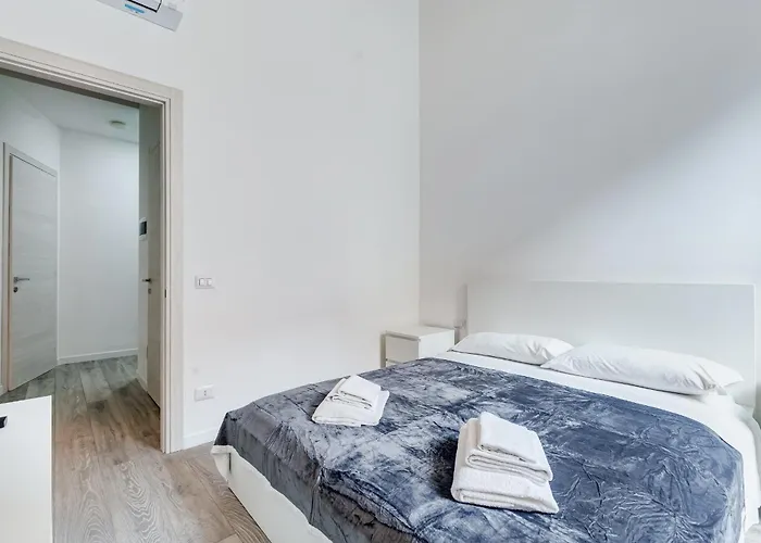 Inner House 3 *